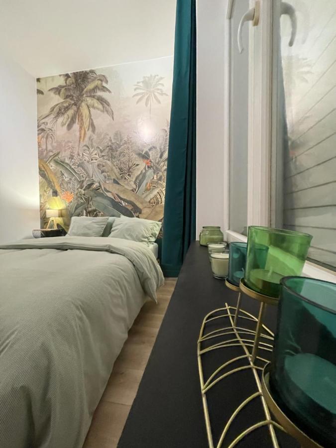 Patenier Hidden Garden 1Bdr With Garden เลียจ ภายนอก รูปภาพ